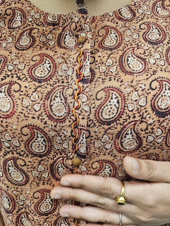 Terracotta Paisley Button Kurti