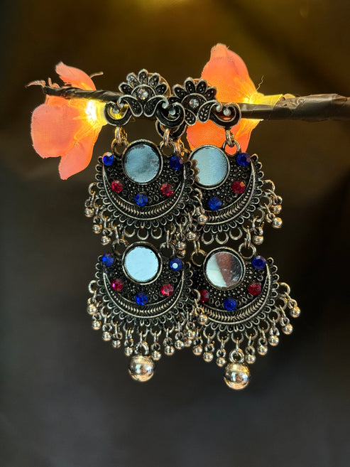 Sheesha Crescent Earrings