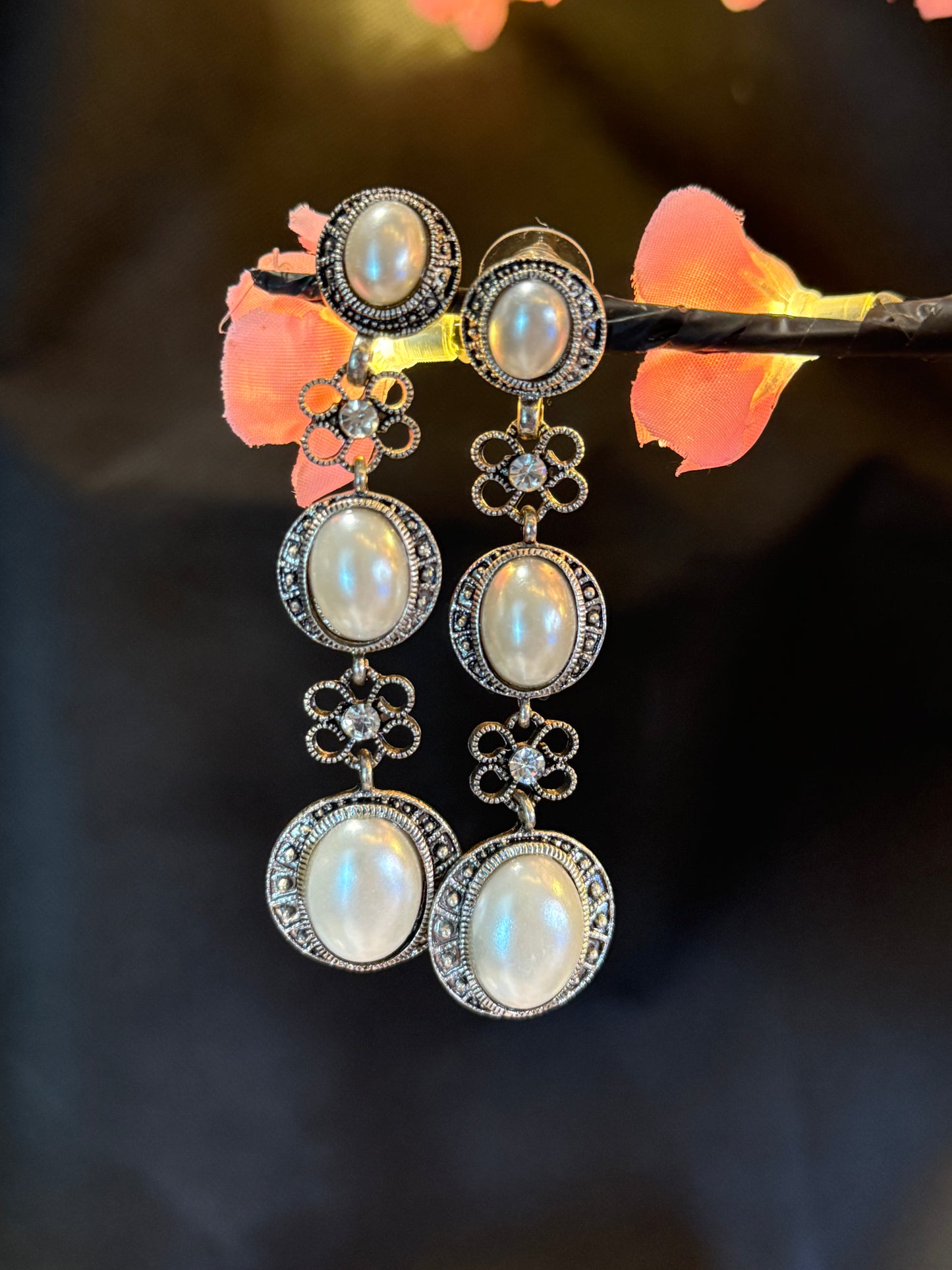 Luna Royale Earrings