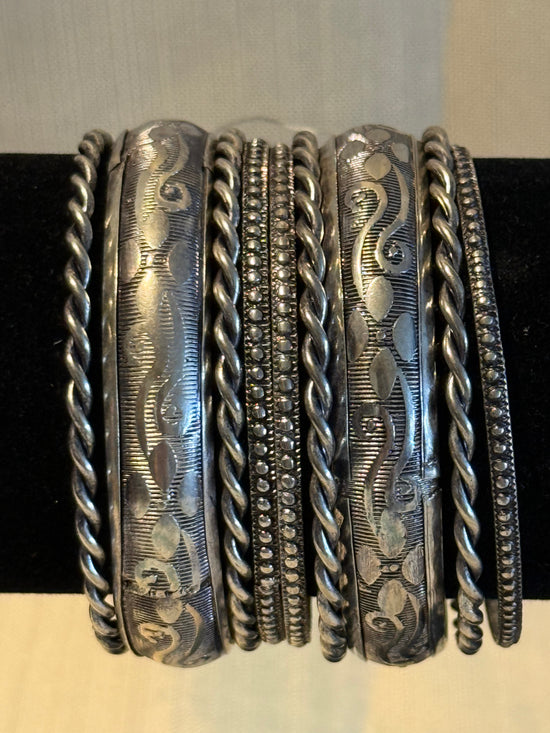 Shilp-Samhita Bangle Set