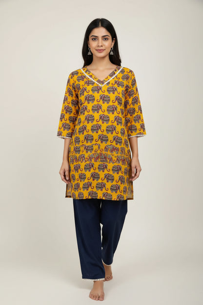 Elephant Print Short Cotton Top