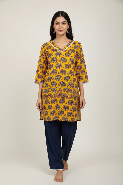 Elephant Print Short Cotton Top