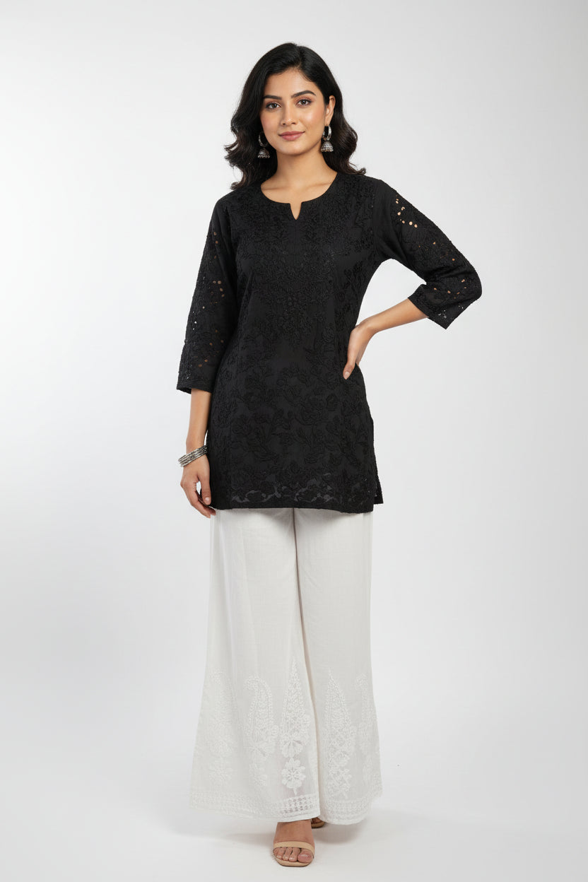 Muslin Short Chikankari Kurti