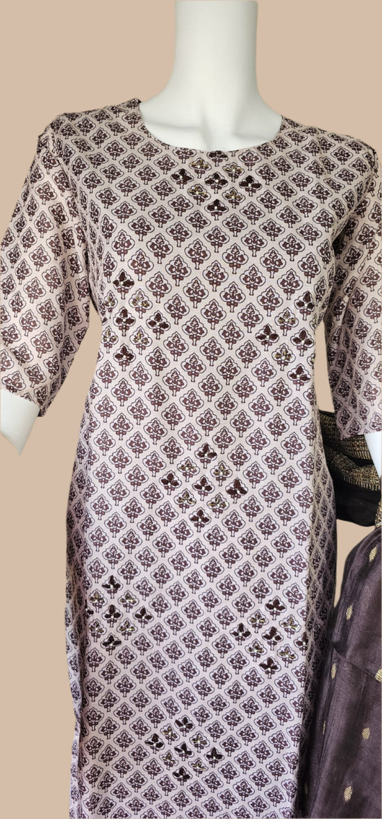 Ensemble tunique trois pièces marron et crème
