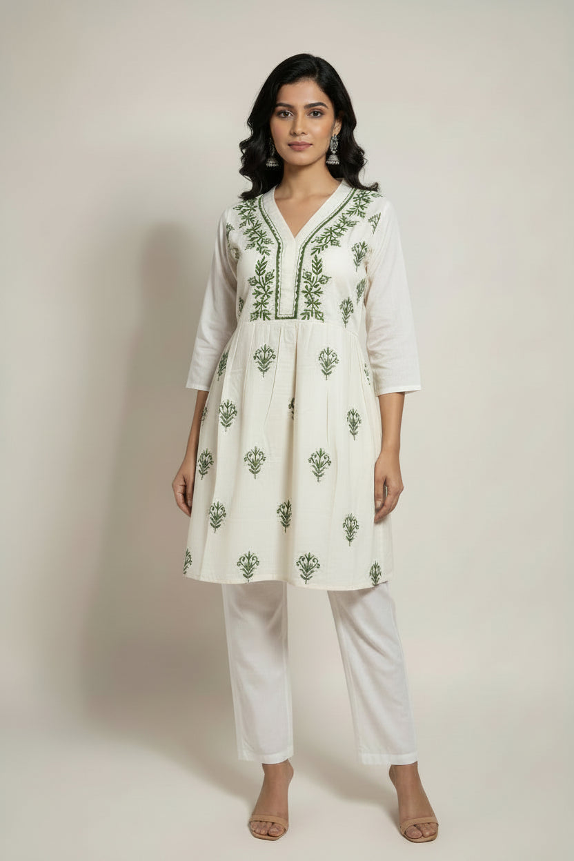Ivy Vine Embroidered Jute Cotton Top