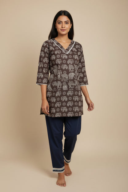 Elephant Print Short Cotton Top