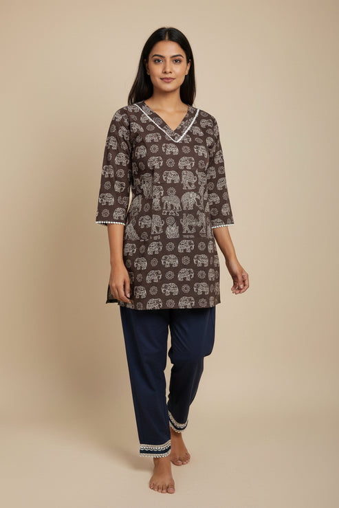 Elephant Print Short Cotton Top