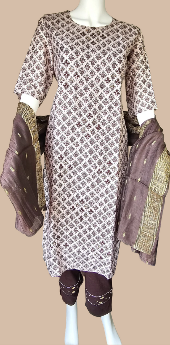 Ensemble tunique trois pièces marron et crème